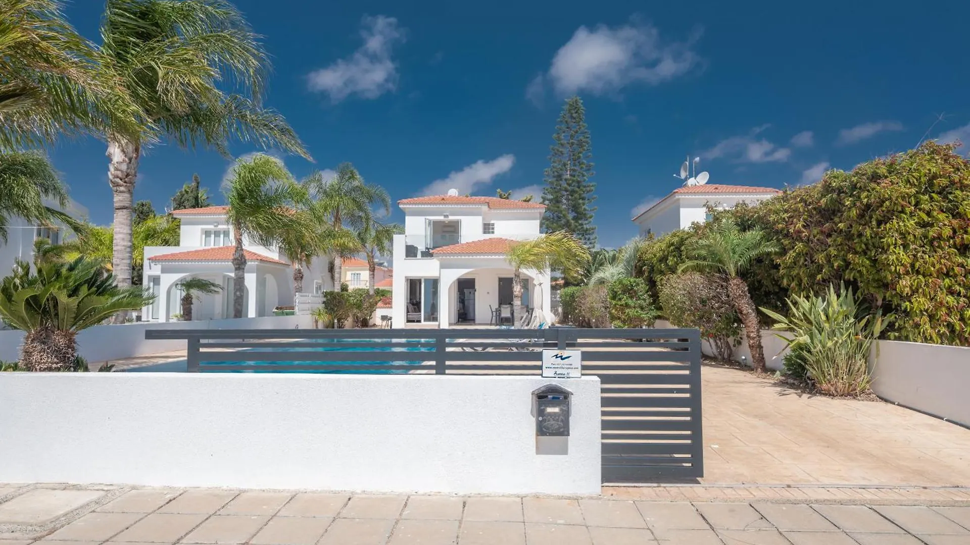 Sunrise Villas Ayia Napa