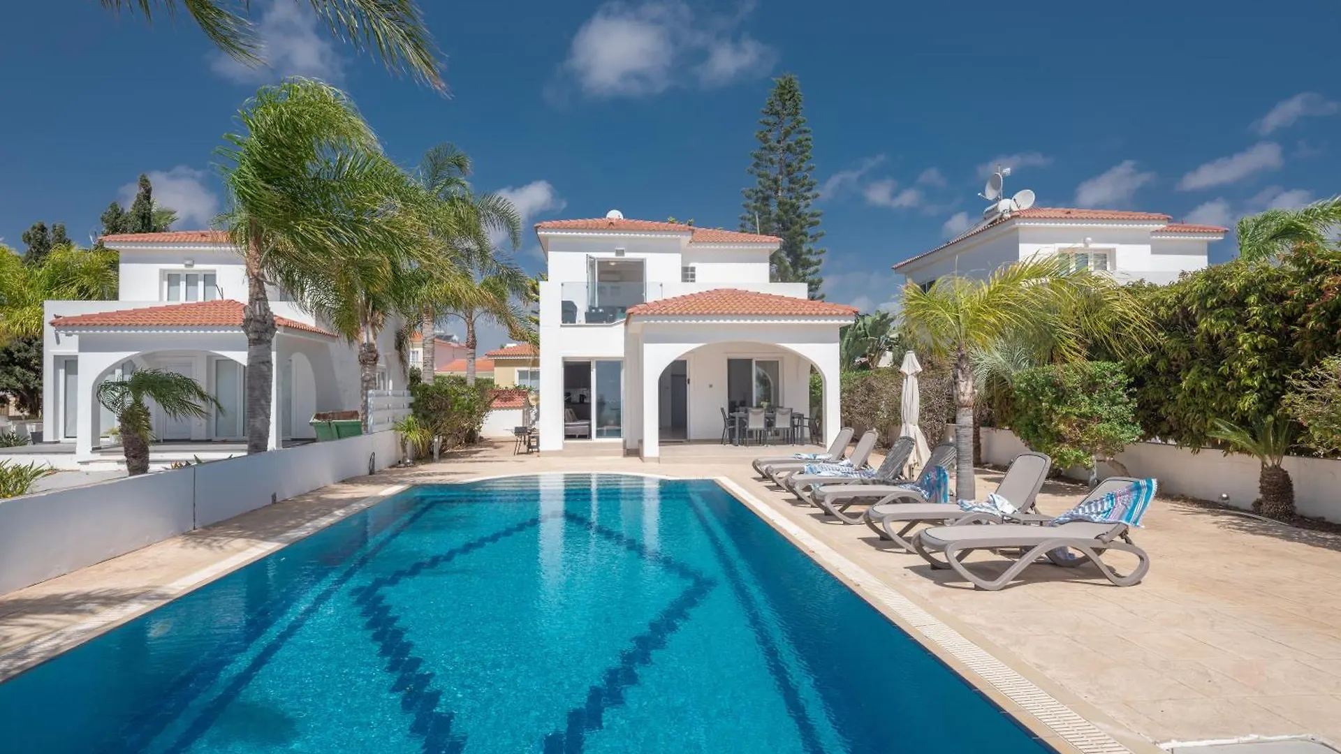 Sunrise Villas Ayia Napa