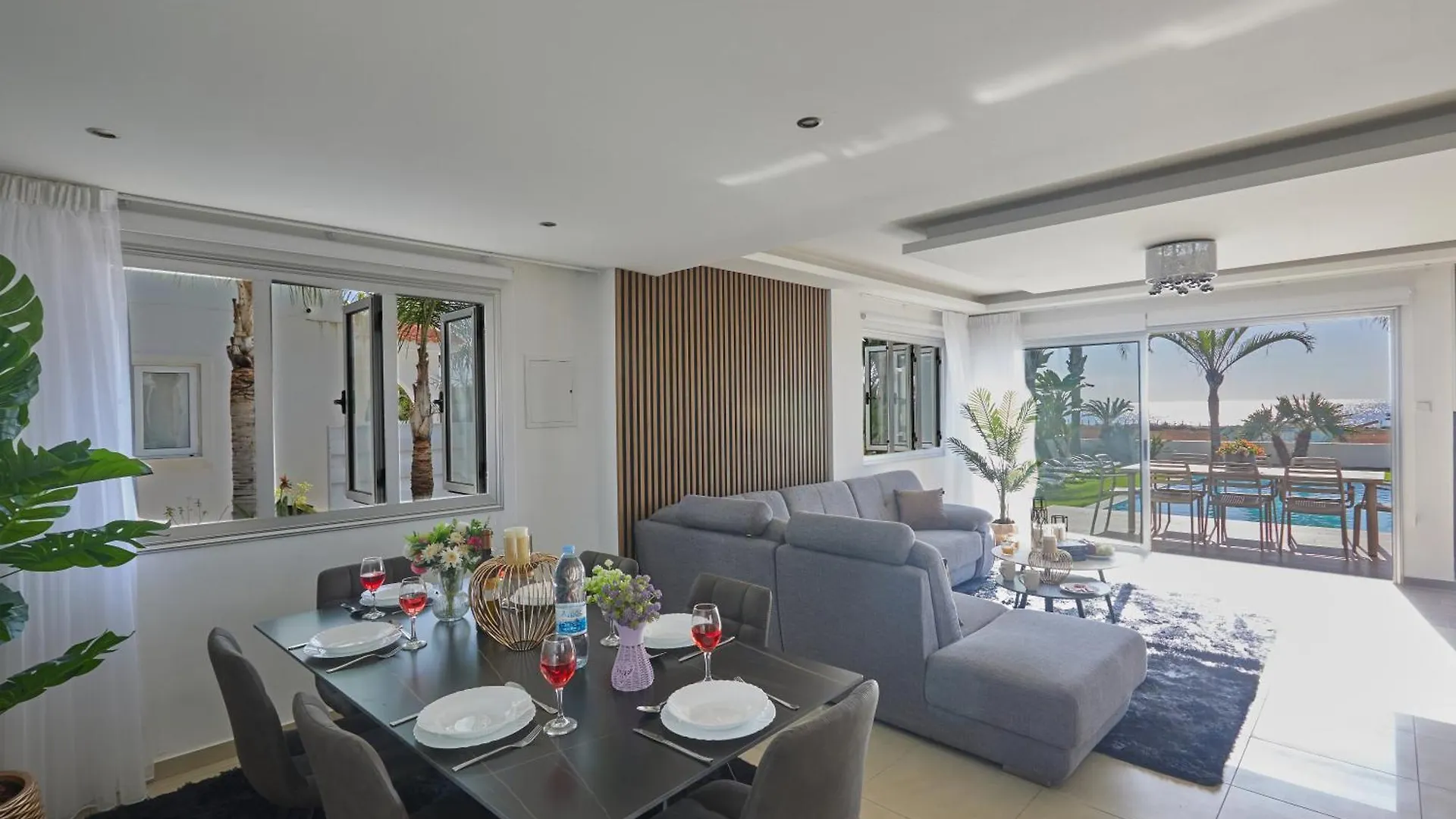 Sunrise Villas 圣纳帕